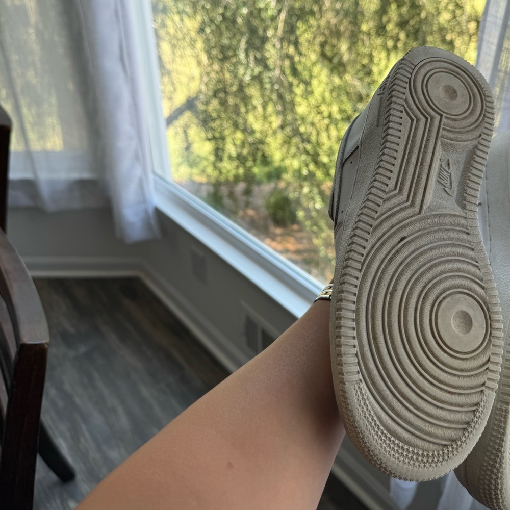 Nike Air Force 1 one white low af 6 7.5 - Picture 4 of 6